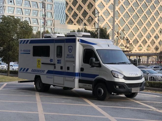 急救系列-宇通医疗车 应急医疗车的新标杆